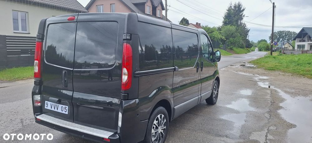 Opel Vivaro - 6