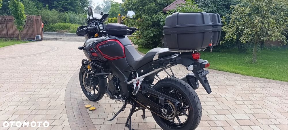 Suzuki V-STROM - 5