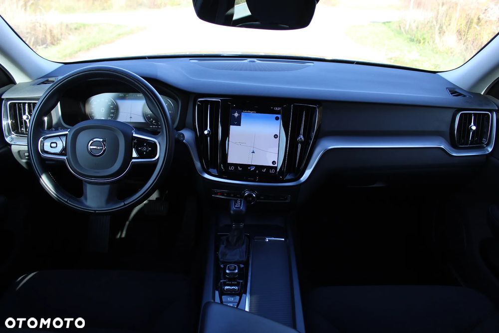 Volvo V60 D3 Geartronic Momentum Pro - 29