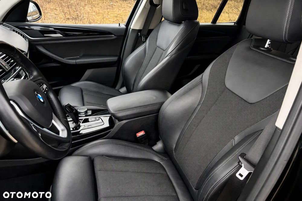 BMW X3 xDrive20d Luxury Line sport - 17