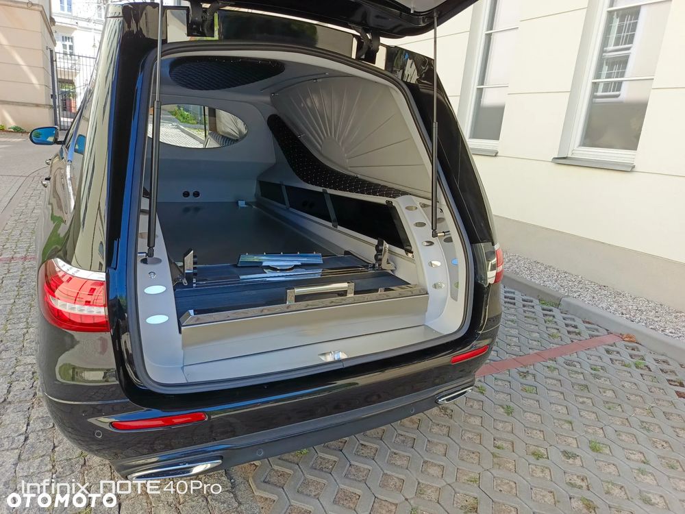 Mercedes-Benz Klasa E 220 d 9G-TRONIC Night Edition - 7