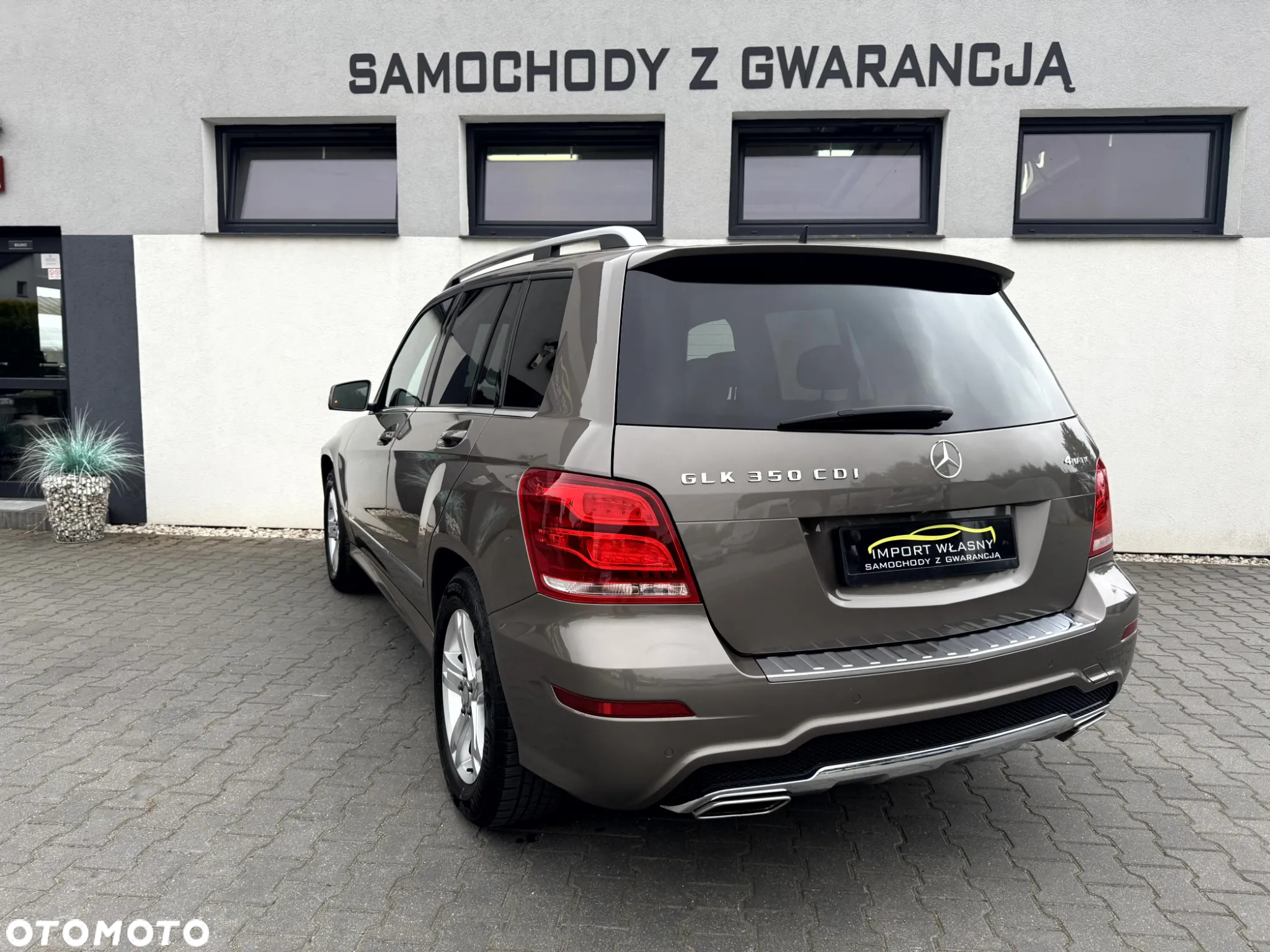 Mercedes-Benz GLK - 4