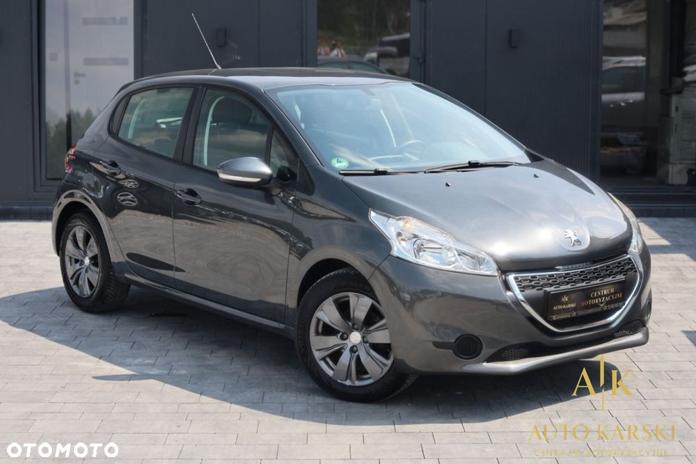 Peugeot 208 - 9