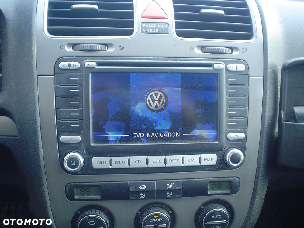 Volkswagen Golf 2.0 TDI Comfortline - 7