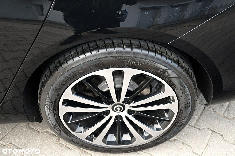 Opel Insignia - 9