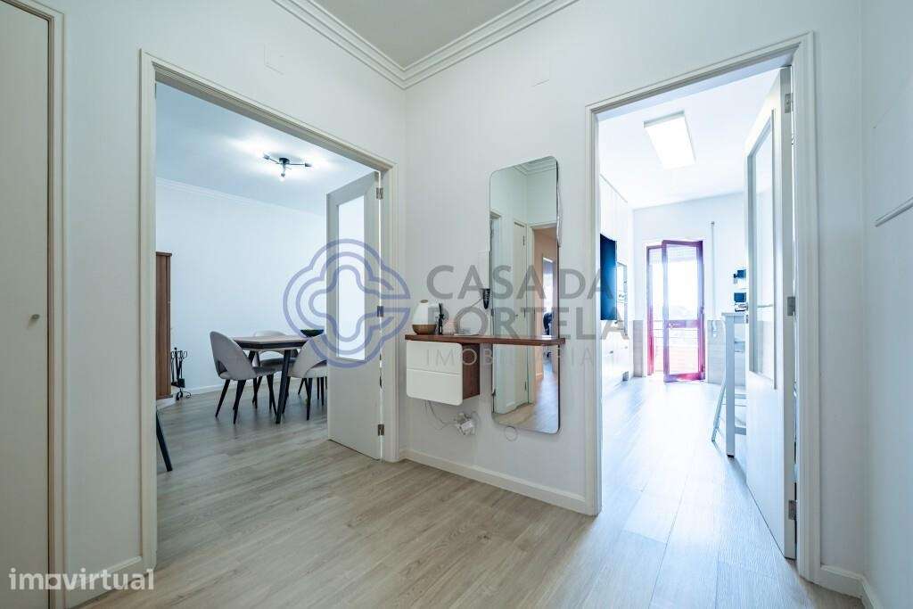 Venda apartamento T3 de 126 m2, Renovado 3º piso e último em Ermesinde - Grande imagem: 2/28