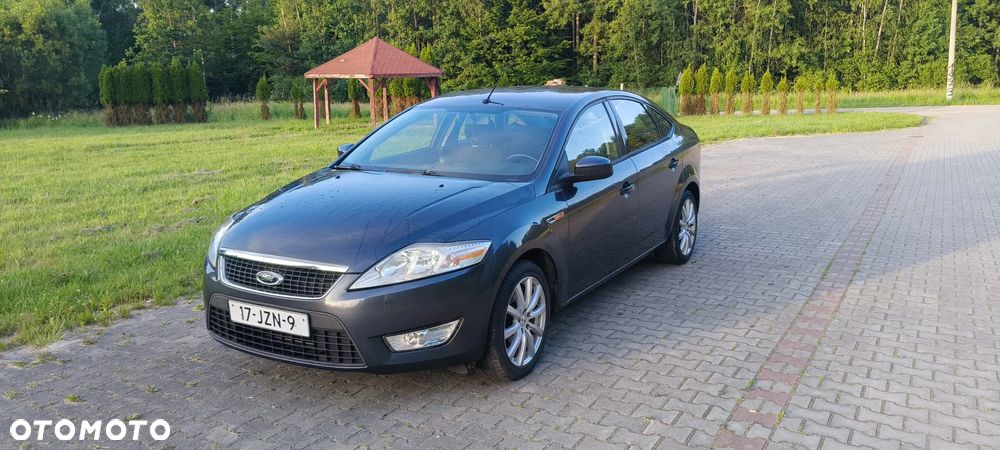 Ford Mondeo 2.0 Ambiente - 1