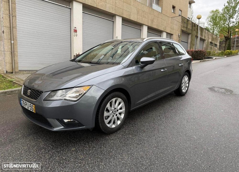 SEAT Leon 1.6 TDI Reference Ecomotive - 2