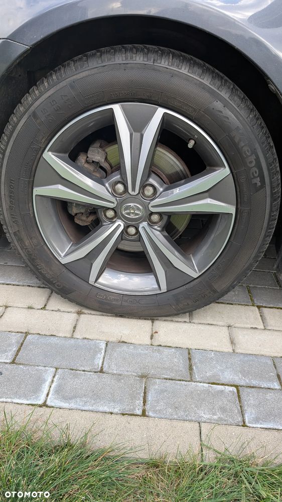 Toyota Avensis - 14