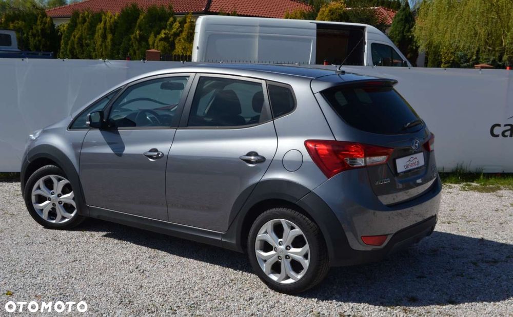 Hyundai ix20 1.6 CRDi Crossline - 10