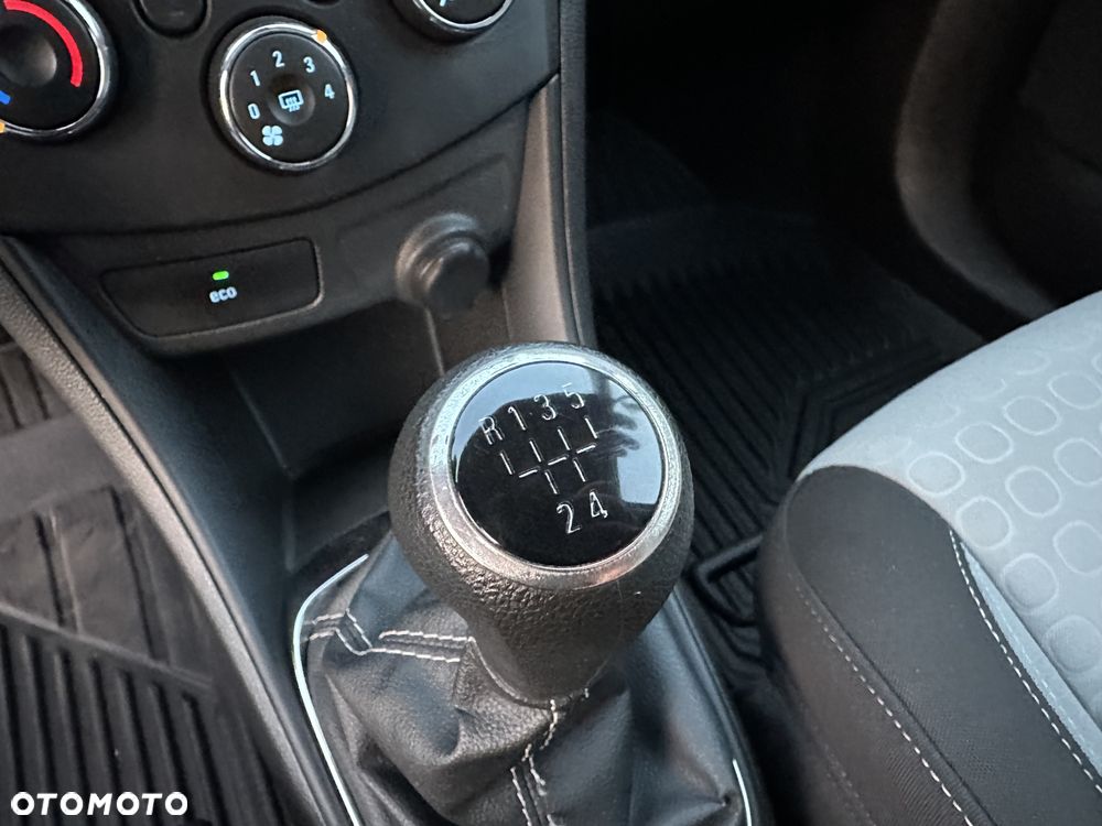 Chevrolet Trax - 24