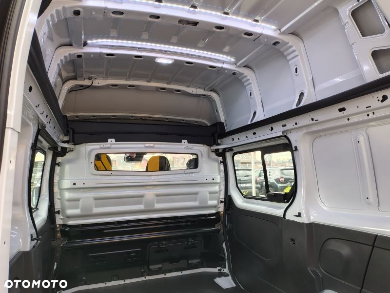 Renault Trafic - 7
