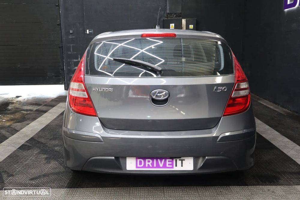 Hyundai i30 1.4 Classic - 6
