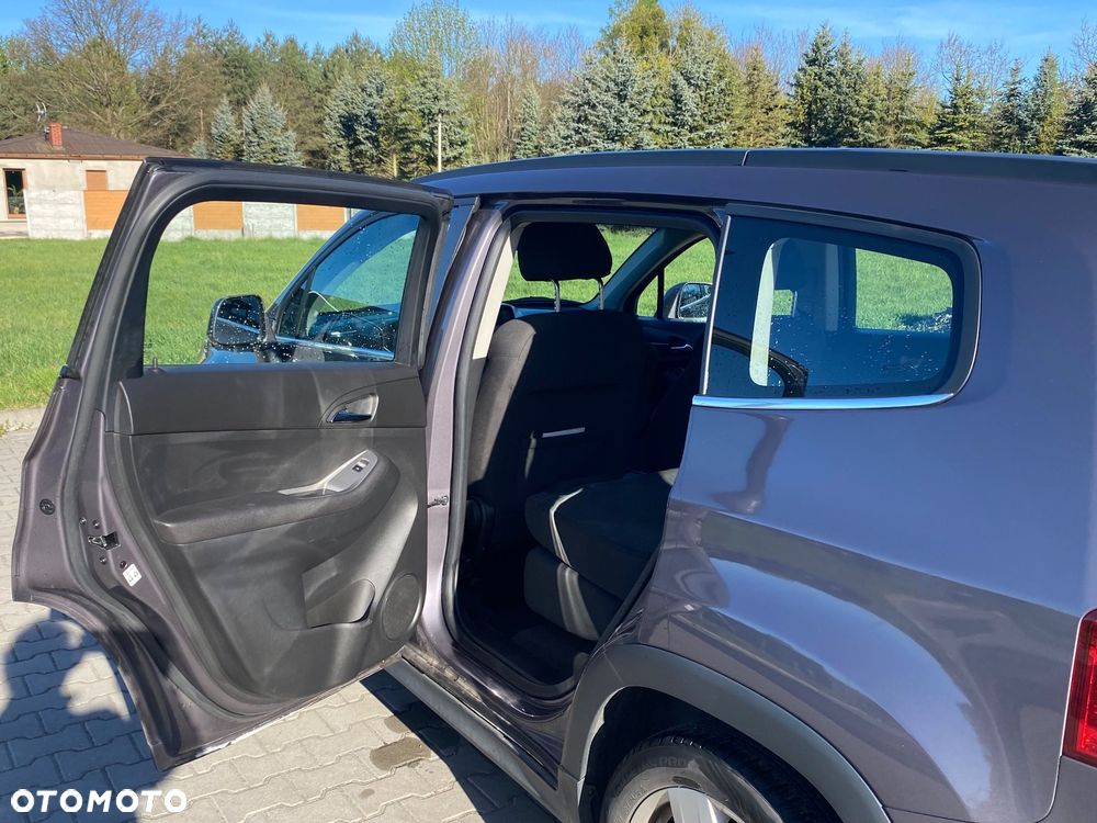 Chevrolet Orlando - 11