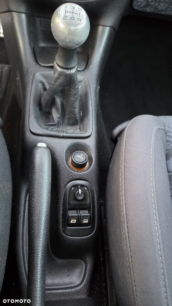 Peugeot 206 CC - 16