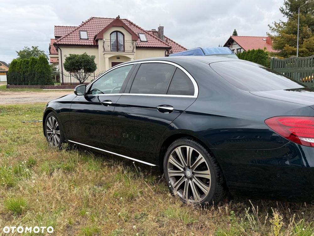 Mercedes-Benz Klasa E 220 d Business Edition 9G-TRONIC - 26