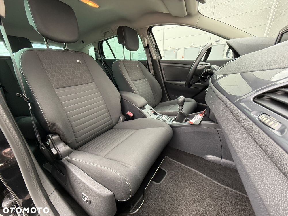 Renault Megane 1.5 dCi Energy Limited EU6 - 29