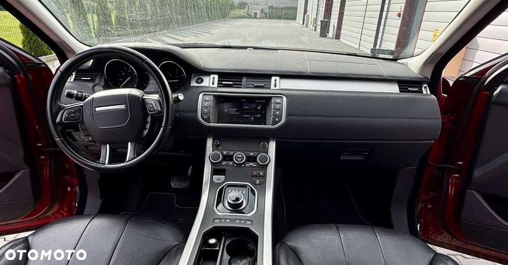 Land Rover Range Rover Evoque - 22