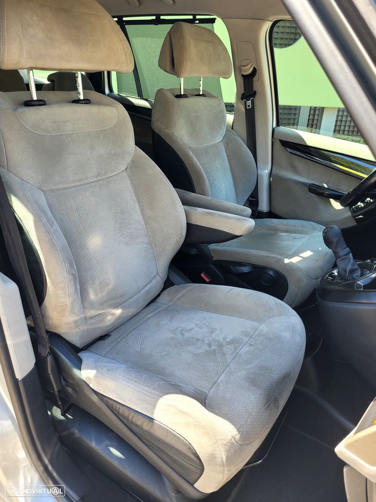 Citroën C4 Grand Picasso 1.6 HDi Exclusive - 10