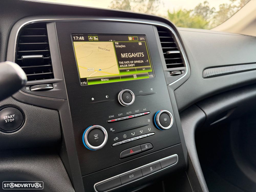 Renault Mégane 1.5 Blue dCi Zen - 16