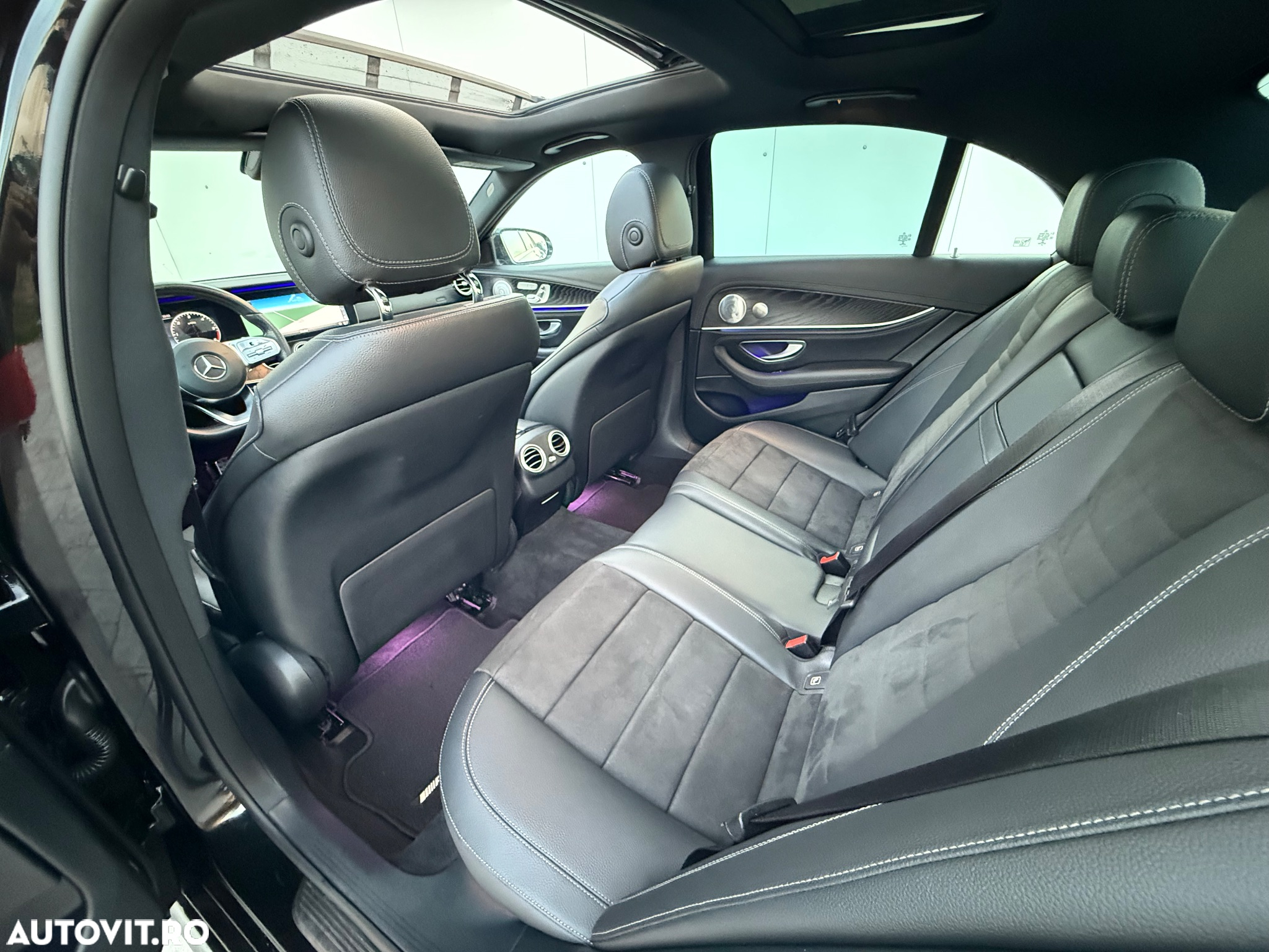Mercedes-Benz E 300 de 9G-TRONIC AMG Line - 9