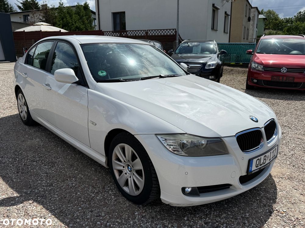 BMW Seria 3 318i Edition Lifestyle - 2