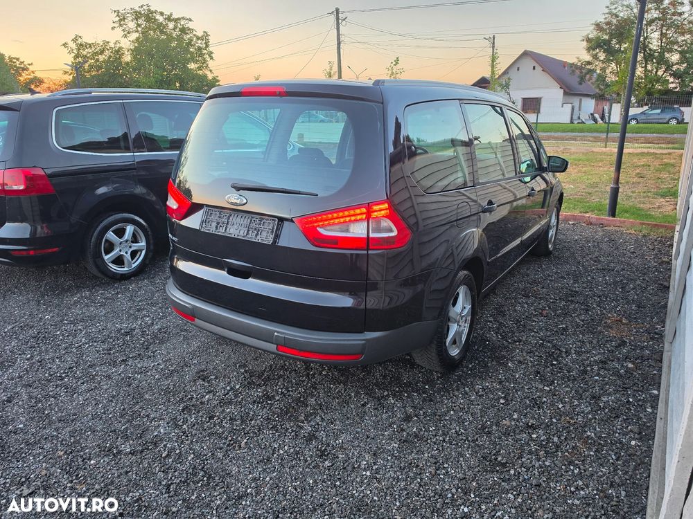Ford Galaxy 2.0 TDCi DPF Trend - 4