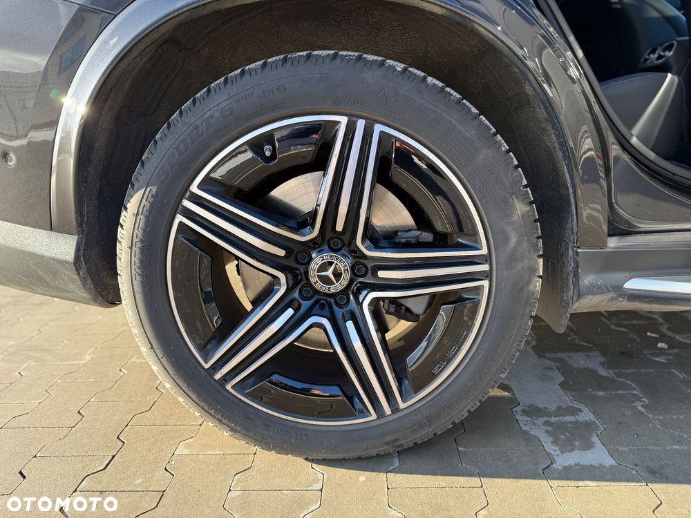 Mercedes-Benz GLC - 16