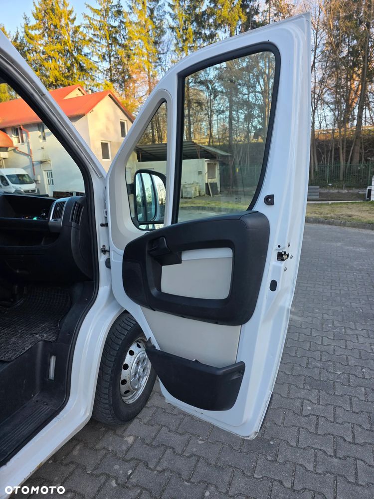Fiat Ducato Furgon L2H2 - 24