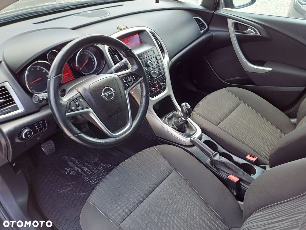 Opel Astra 1.4 Turbo - 12