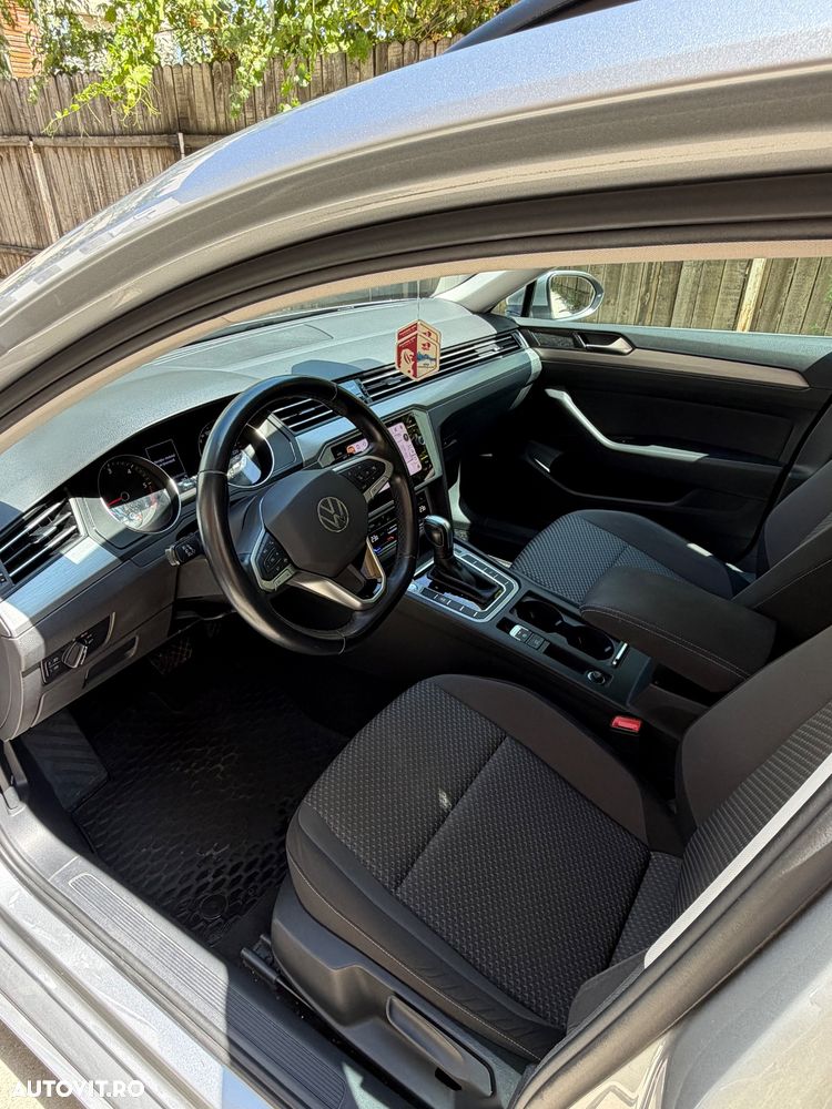 Volkswagen Passat 2.0 TDI DSG Advance - 12