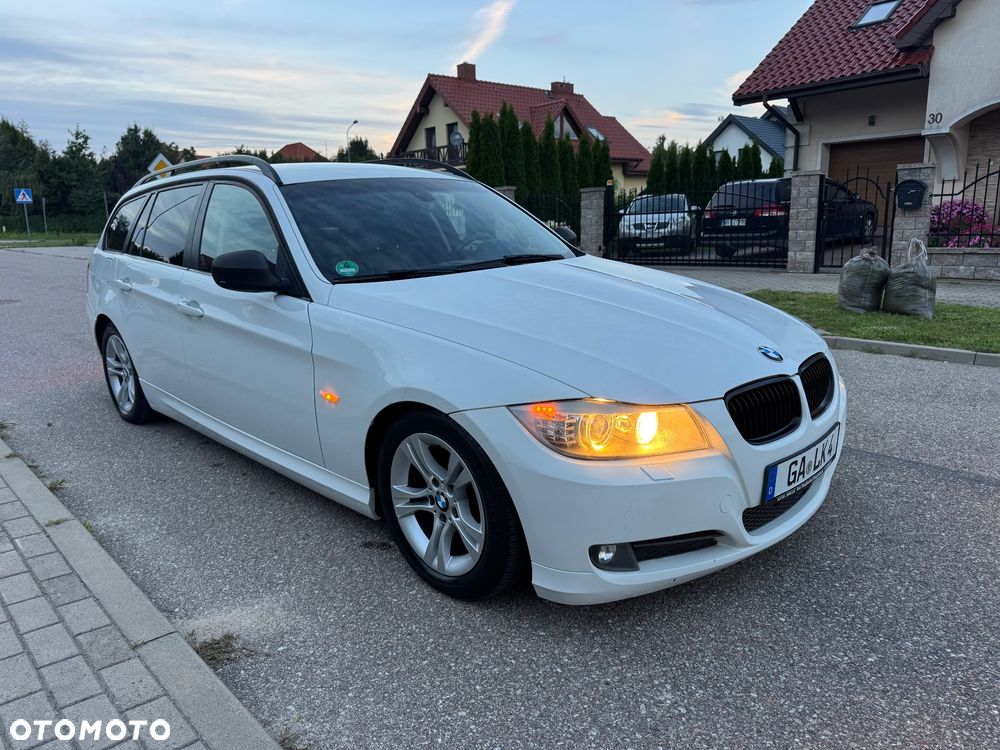 BMW Seria 3 320d DPF - 3