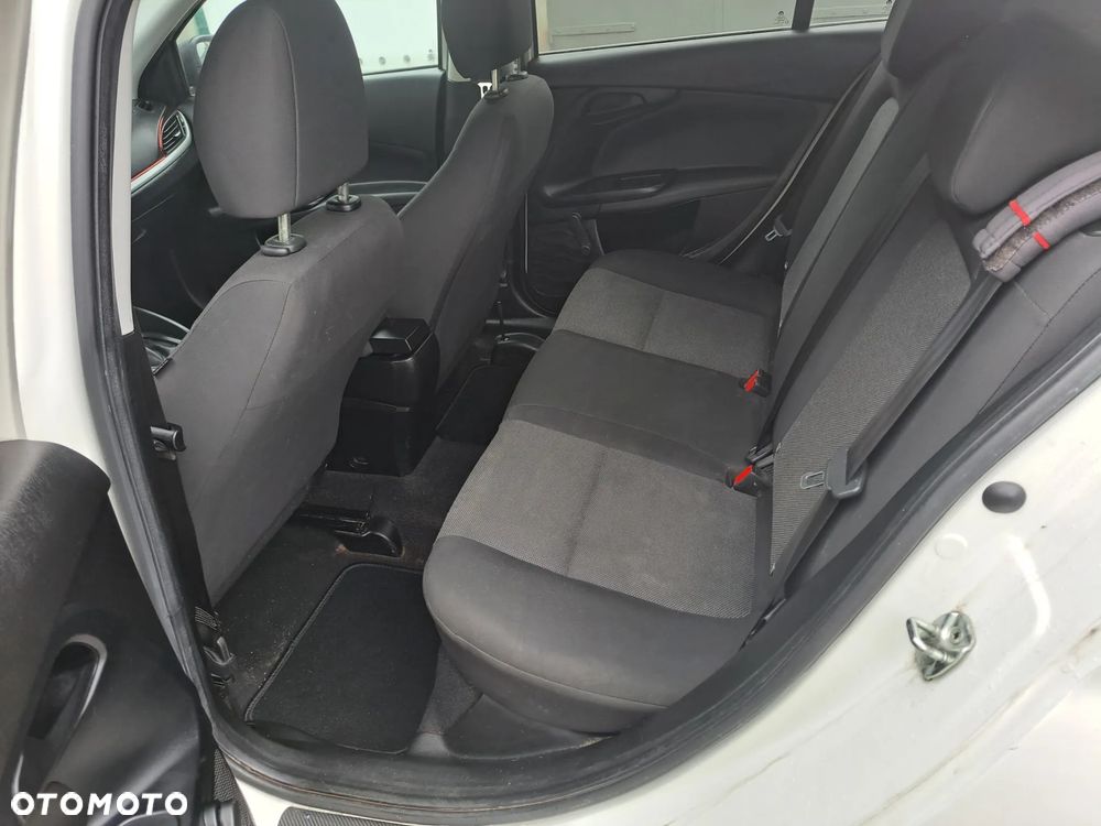 Fiat Tipo 1.4 16V More - 9