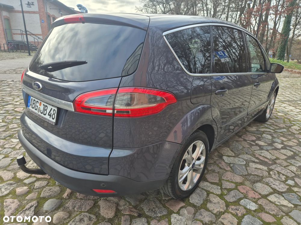 Ford S-Max 2.0 TDCi DPF Titanium - 4