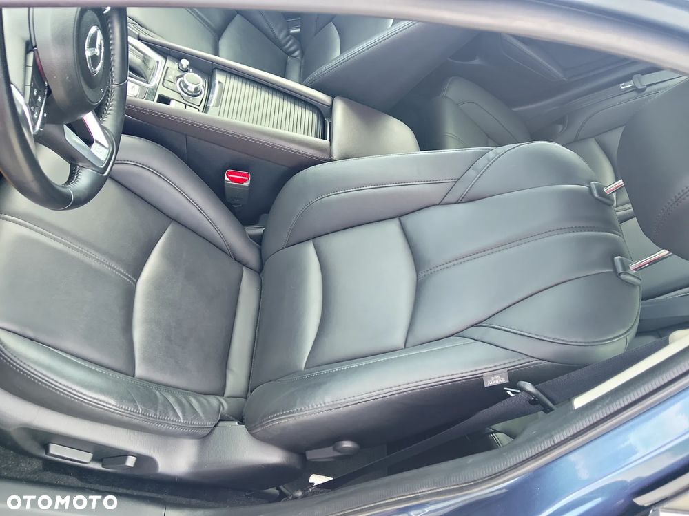 Mazda 3 - 8