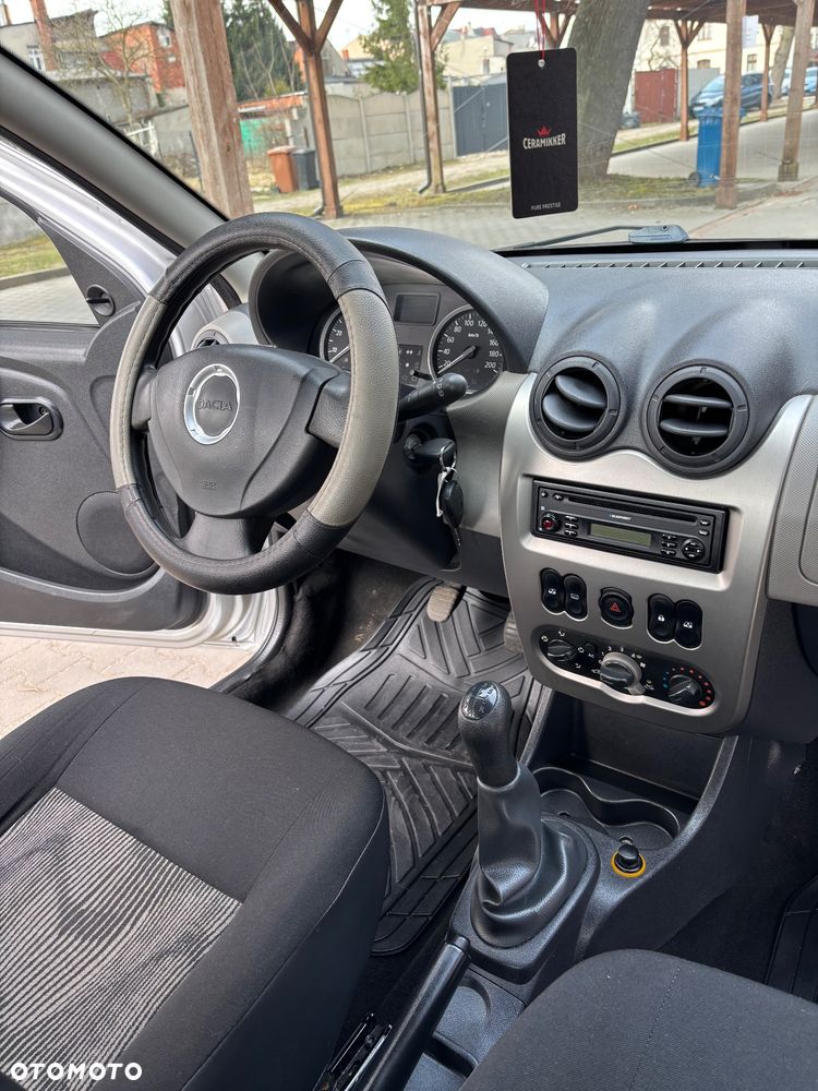 Dacia Sandero 1.2 16V Laureate II - 13
