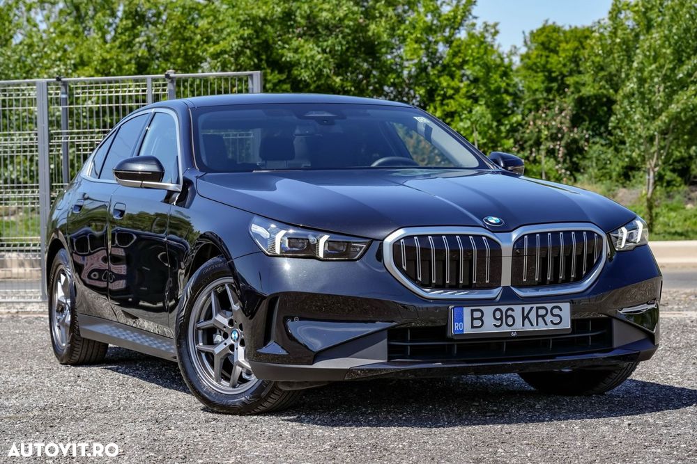 BMW Seria 5 520i AT MHEV - 15