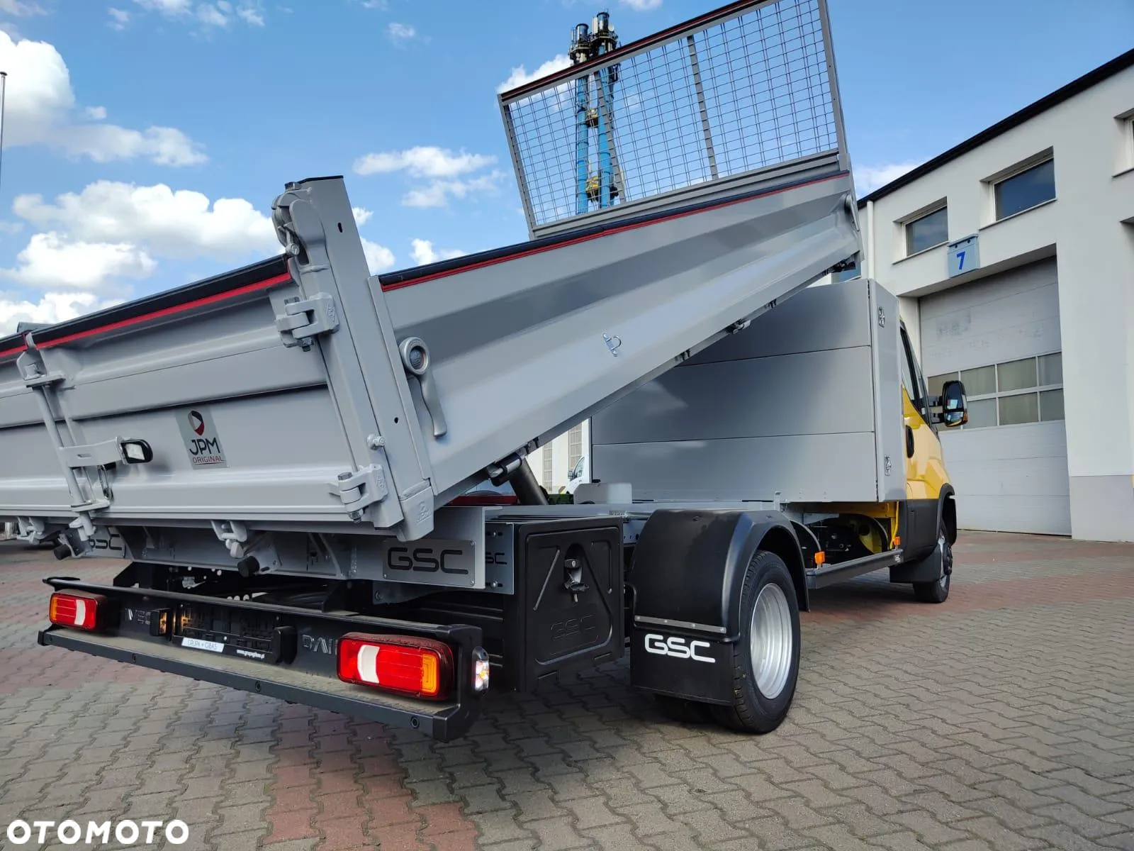 Iveco Daily 35C18H 3.0 Diesel, 6MT, Wywrot & ToolBox - 8