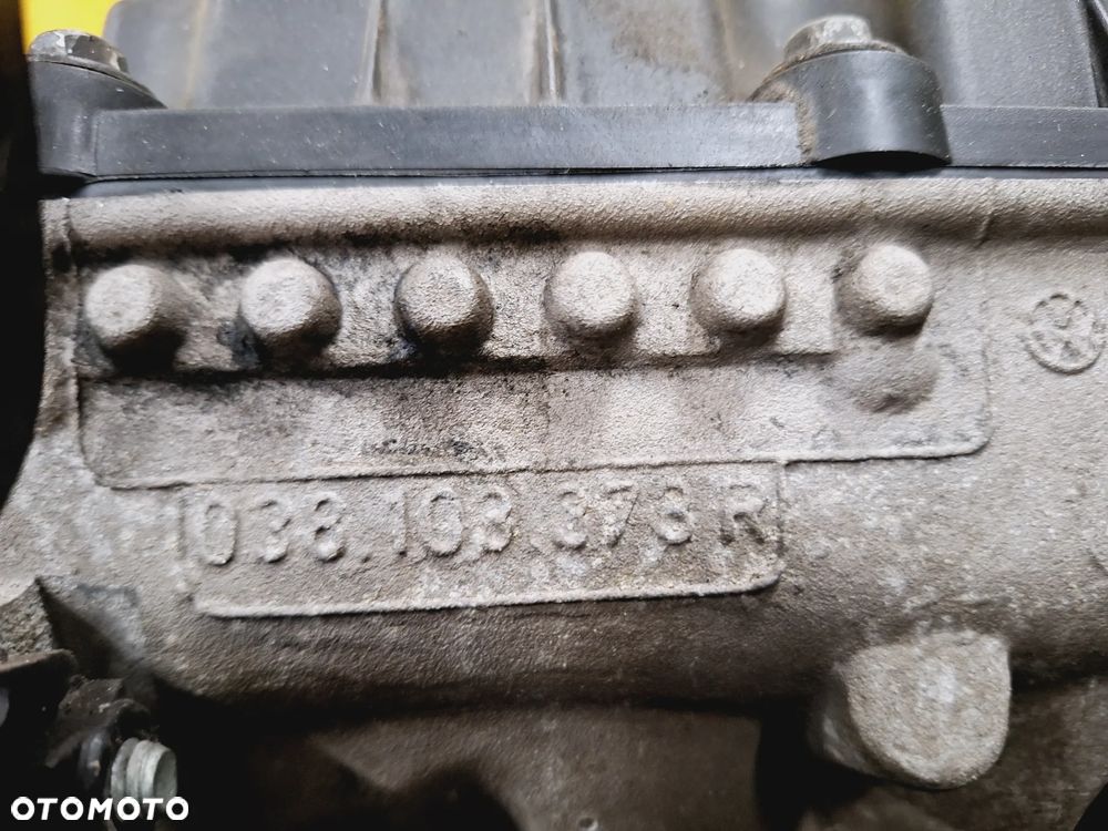 SILNIK AUDI A4 B6 1.9 TDI KOD SILNIKA: AVF GŁOWICA: 038103373R NR37 - 7