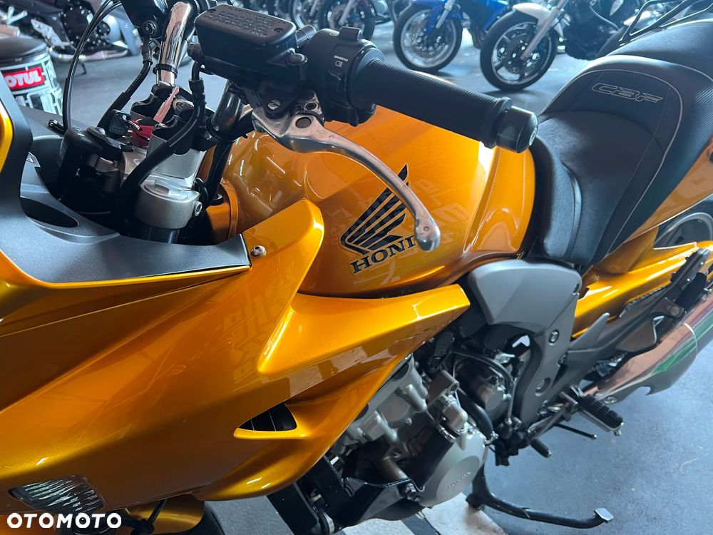 Honda CBF - 14
