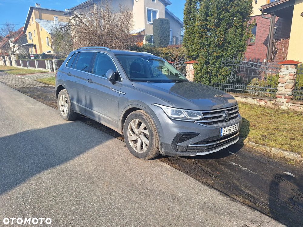 Volkswagen Tiguan 2.0 TDI SCR 4Mot Elegance DSG - 2