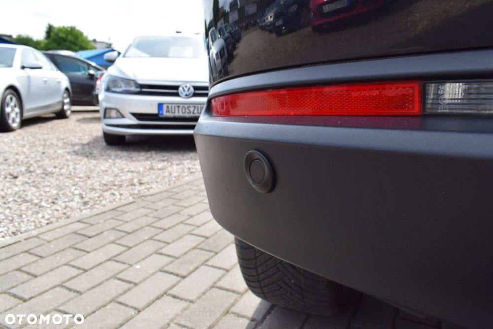 Volkswagen Tiguan - 11