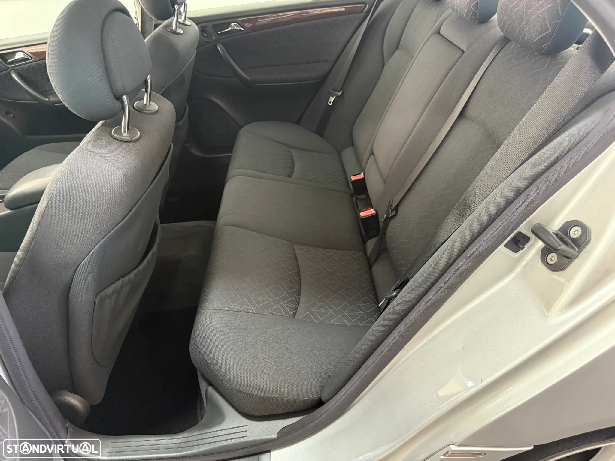 Mercedes-Benz C 220 - 10