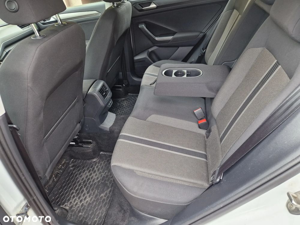 Volkswagen T-Roc 1.5 TSI GPF ACT Premium DSG - 12