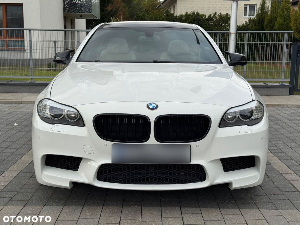BMW Seria 5 528i - 2