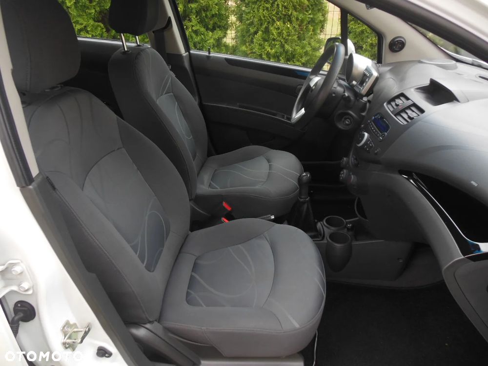 Chevrolet Spark 1.2 LS+ - 22