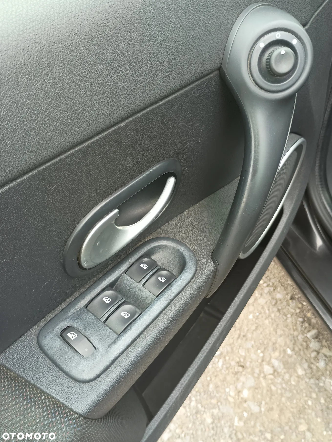 Renault Clio 1.6 16V Dynamique - 12