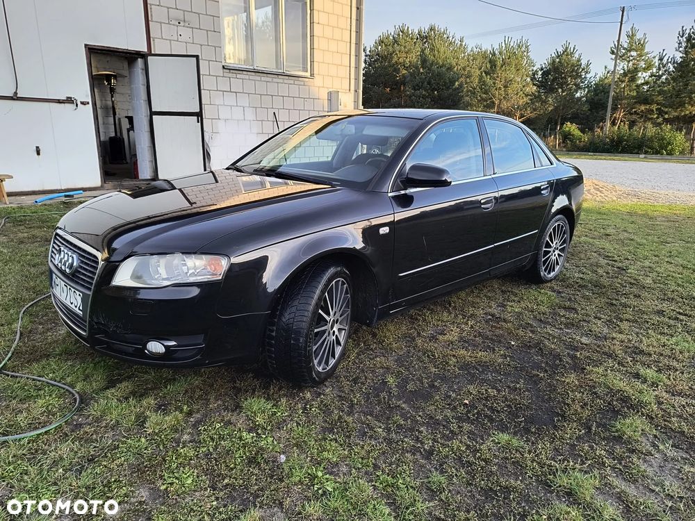 Audi A4 - 1