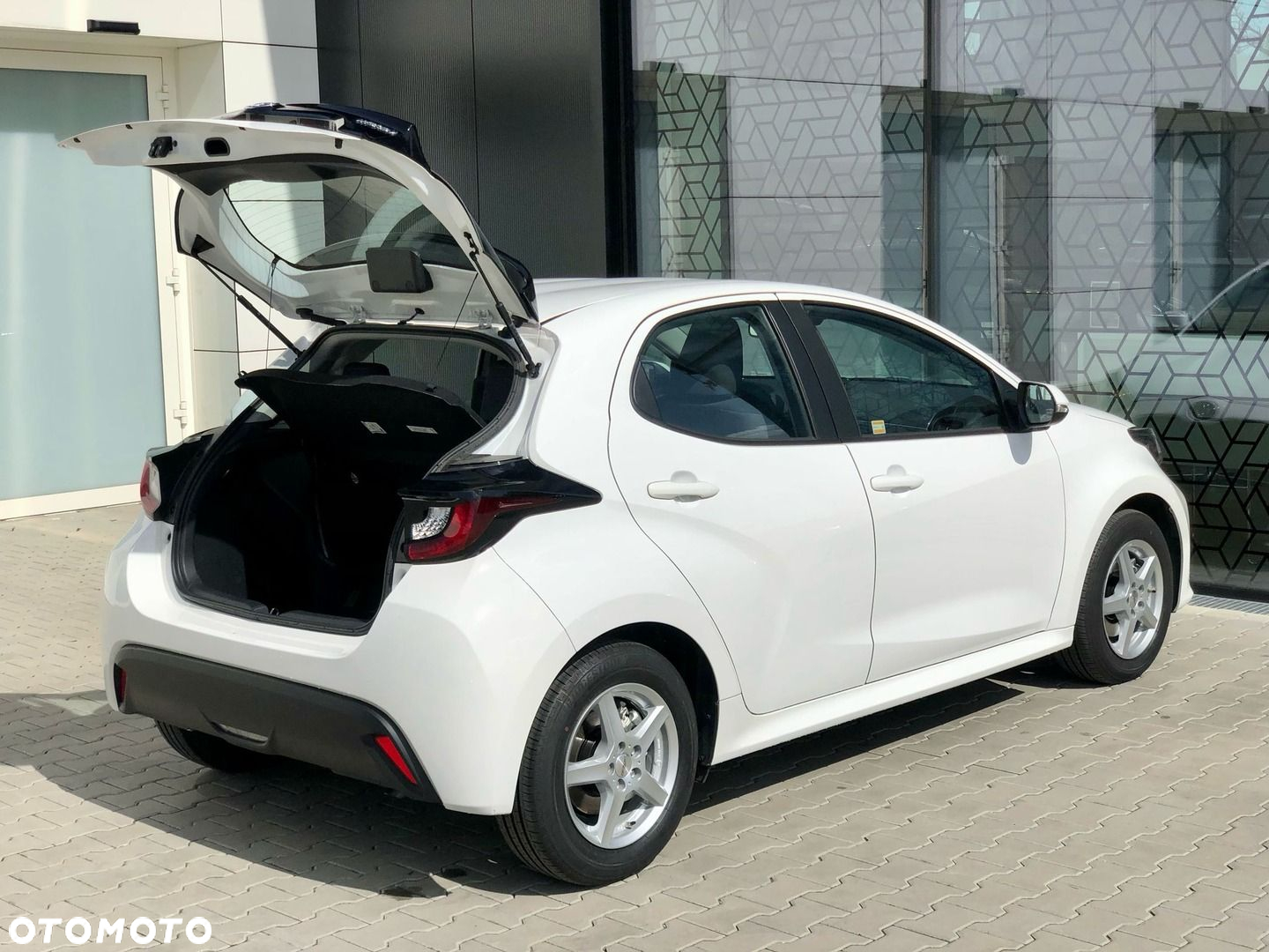 Toyota Yaris - 28