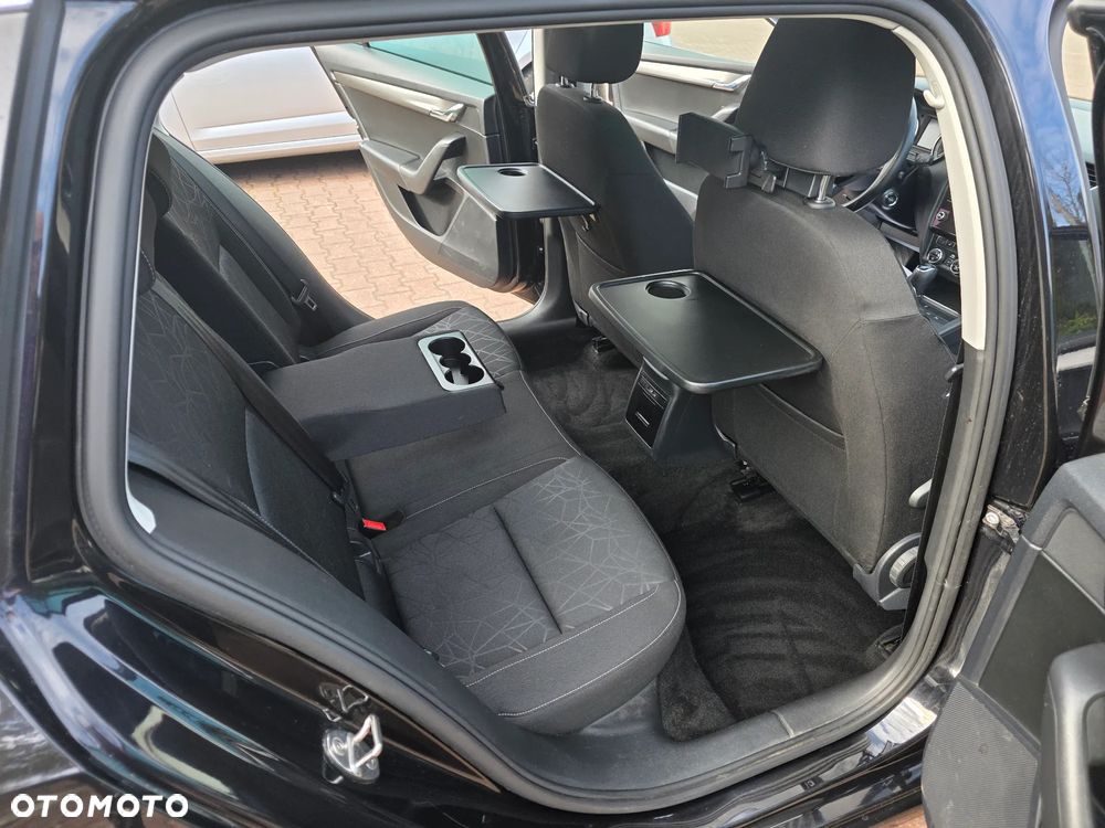 Skoda Octavia - 5